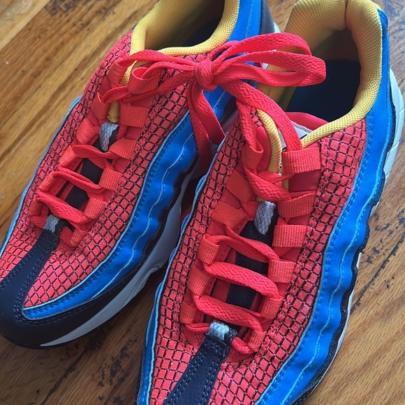 Nike Air Max 95 Now GS Crimson Blue AV2289-600 size 5.5 Y NWOB - Picture 2 of 5